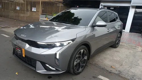 Kia K3 Cross 2027 - $96.000.000 | Rival
