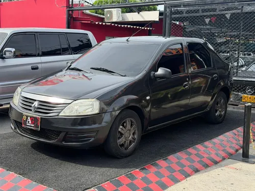 Renault Logan 2011 - $30.900.000 | Rival