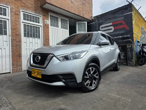 Nissan Kicks 2019 - $50.806.000 | Rival
