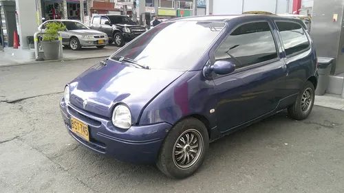 Renault Twingo 2006 - $155.000.000 | Rival