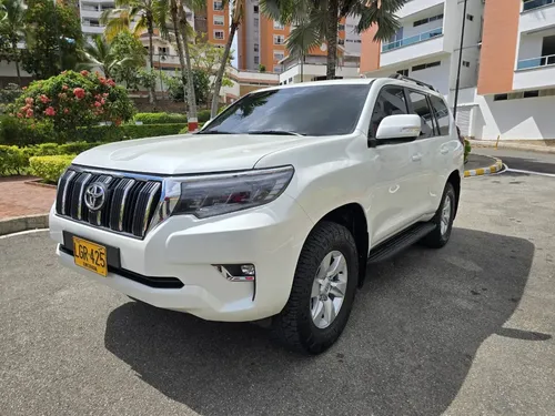 Toyota Land Cruiser Prado 2022 - $320.000.000 | Rival