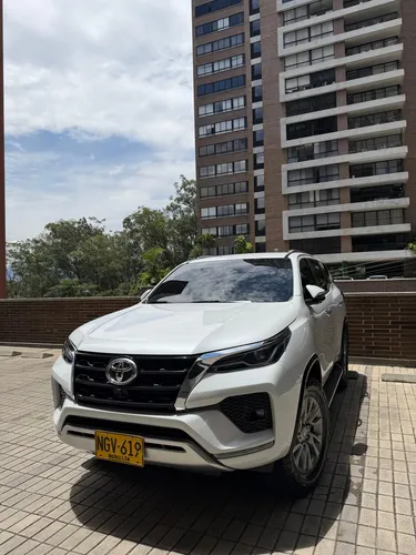 Toyota Fortuner 2023 - $209.000.000 | Rival