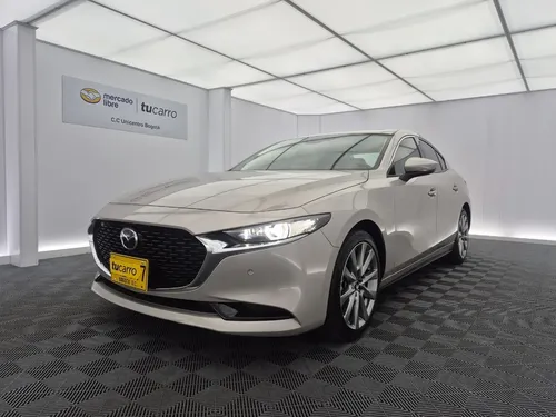 Mazda 3 2025 - $114.900.000 | Rival