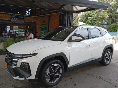 Hyundai Tucson 2025 - $148.000.000 | Rival