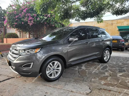 Ford Edge 2017 - $65.000.000 | Rival