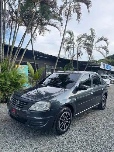 Renault Logan 2011 - $26.500.000 | Rival