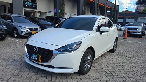 Mazda 2 2022 - $66.900.000 | Rival