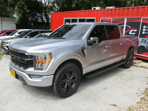 Ford F-150 2022 - $200.000.000 | Rival