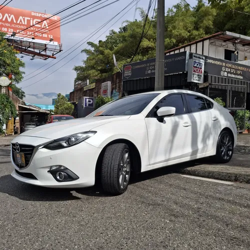 Mazda 3 2017 - $65.500.000 | Rival
