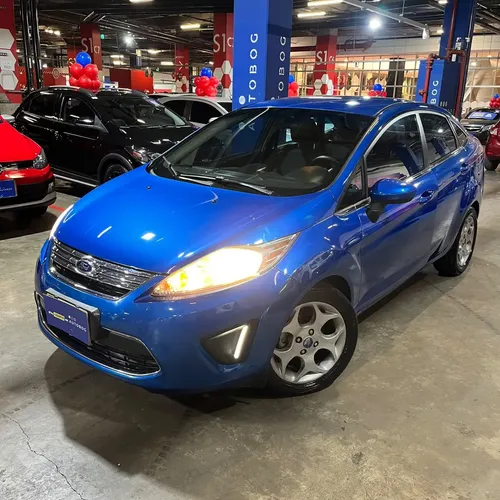 Ford Fiesta 2011 - $26.980.000 | Rival