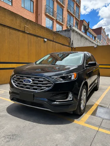 Ford Edge 2022 - $109.000.000 | Rival