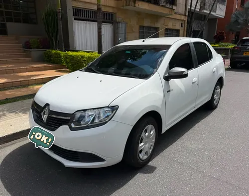 Renault Logan 2017 - $38.900.000 | Rival