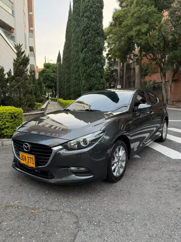 Mazda 3 2017 - $51.900.000 | Rival