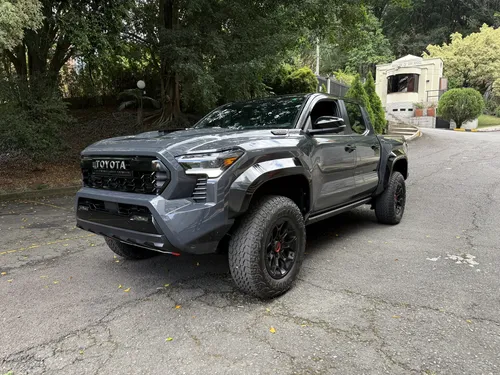 Toyota Tacoma 2026 - $449.900.000 | Rival