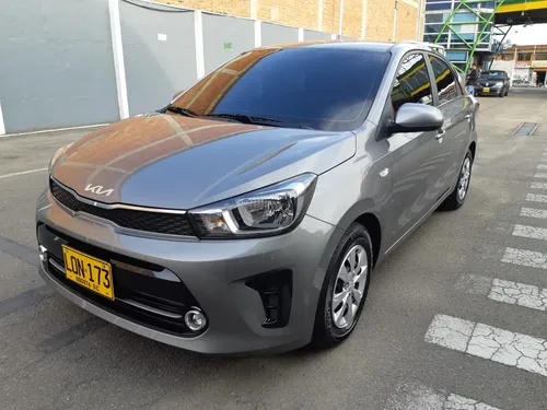 Kia Soluto 2024 - $59.500.000 | Rival