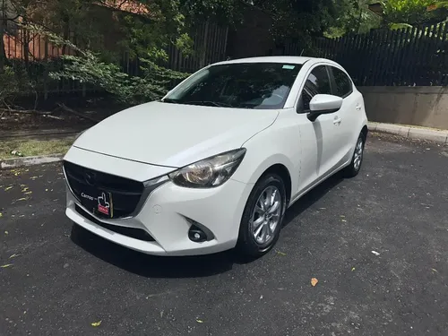 Mazda 2 2018 - $62.900.000 | Rival