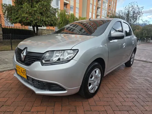 Renault Logan 2018 - $33.900.000 | Rival