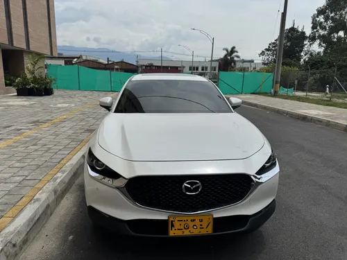 Mazda CX-30 2023 - $108.000.000 | Rival