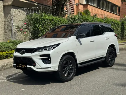 Toyota Fortuner 2024 - $314.900.000 | Rival