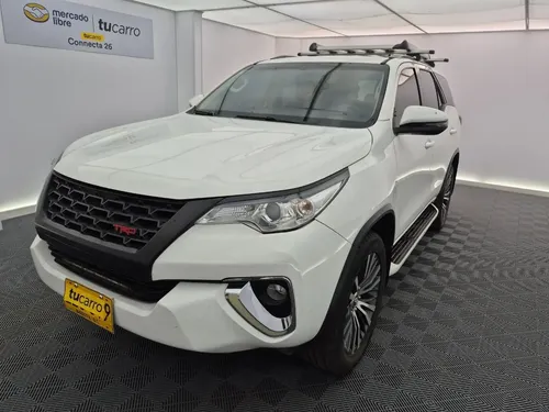 Toyota Fortuner 2018 - $145.000.000 | Rival