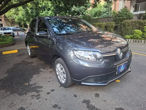 Renault Logan 2016 - $37.800.000 | Rival