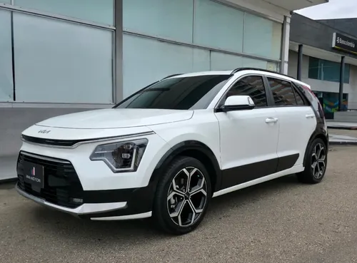 Kia Niro 2025 - $114.000.000 | Rival