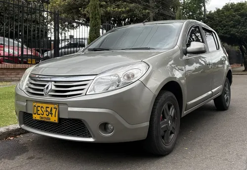 Renault Sandero 2012 - $29.900.000 | Rival