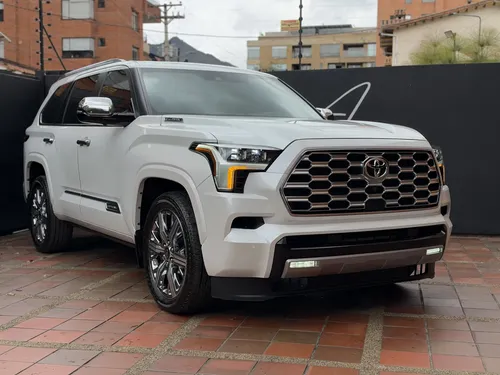 Toyota Sequoia 2026 - $490.000.000 | Rival
