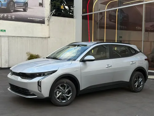 Kia K3 Cross 2027 - $78.980.000 | Rival