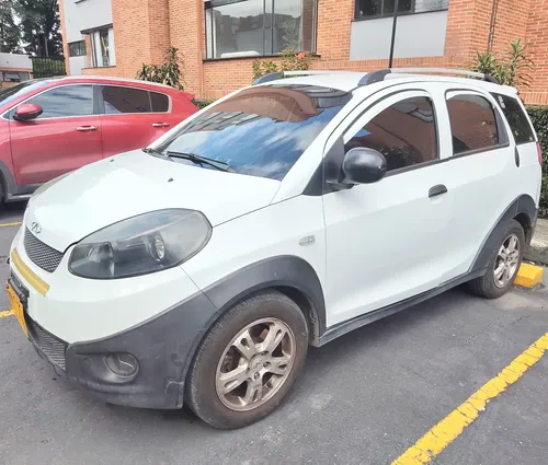 Chery XCROSS 2016 - $17.000.000 | Rival