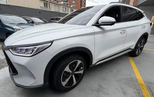 BYD Song Plus 2022 - $115.000.000 | Rival