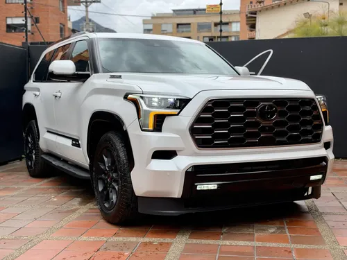 Toyota Sequoia 2026 - $490.000.000 | Rival