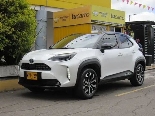 Toyota Yaris Cross 2024 - $119.000.000 | Rival