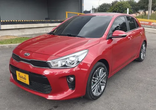 Kia Rio 2020 - $57.900.000 | Rival