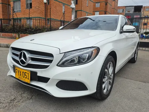 Mercedes-Benz C 180 2018 - $74.000.000 | Rival