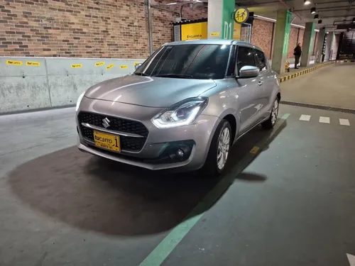 Suzuki Swift 2024 - $66.000.000 | Rival