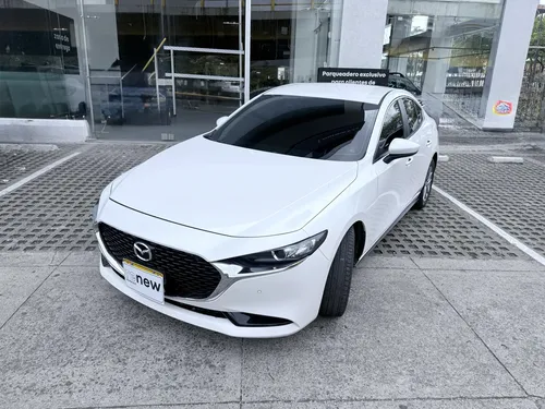 Mazda 3 2023 - $88.000.000 | Rival