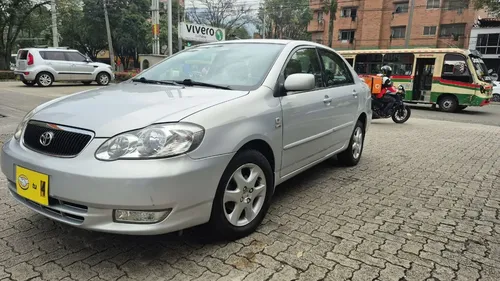 Toyota Corolla 2005 - $40.000.000 | Rival
