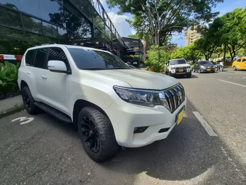 Toyota Land Cruiser Prado 2021 - $212.000.000 | Rival