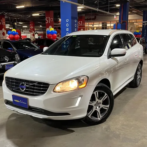 Volvo XC60 2015 - $64.980.000 | Rival