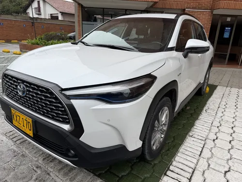 Toyota Corolla Cross 2024 - $123.800.000 | Rival