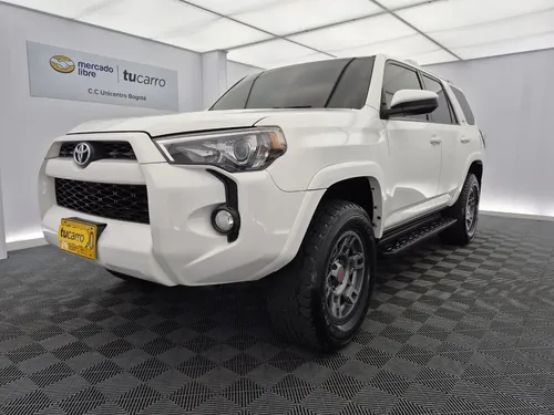 Toyota 4Runner 2015 - $156.000.000 | Rival