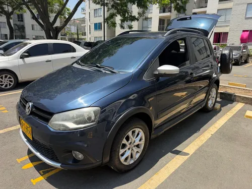 Volkswagen CrossFox 2014 - $38.000.000 | Rival