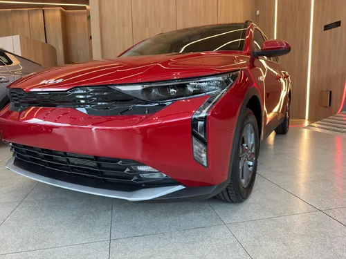 Kia K3 Cross 2027 - $78.990.000 | Rival