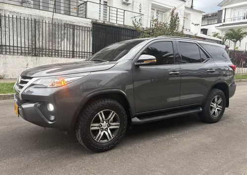 Toyota Fortuner 2020 - $179.000.000 | Rival