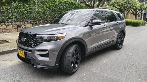 Ford Explorer 2021 - $129.900.000 | Rival