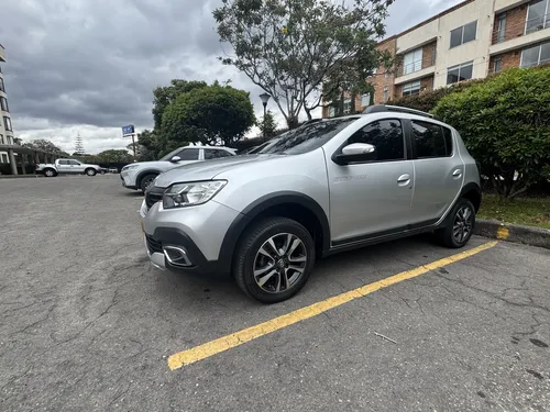 Renault Stepway 2021 - $60.000.000 | Rival