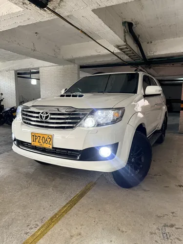 Toyota Fortuner 2016 - $149.000.000 | Rival
