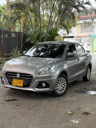 Suzuki Swift 2023 - $56.000.000 | Rival