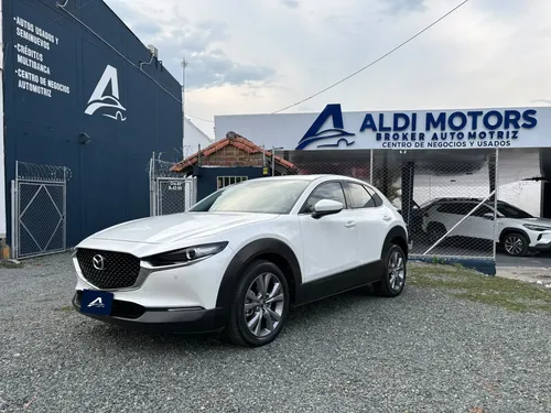 Mazda CX-30 2023 - $111.000.000 | Rival